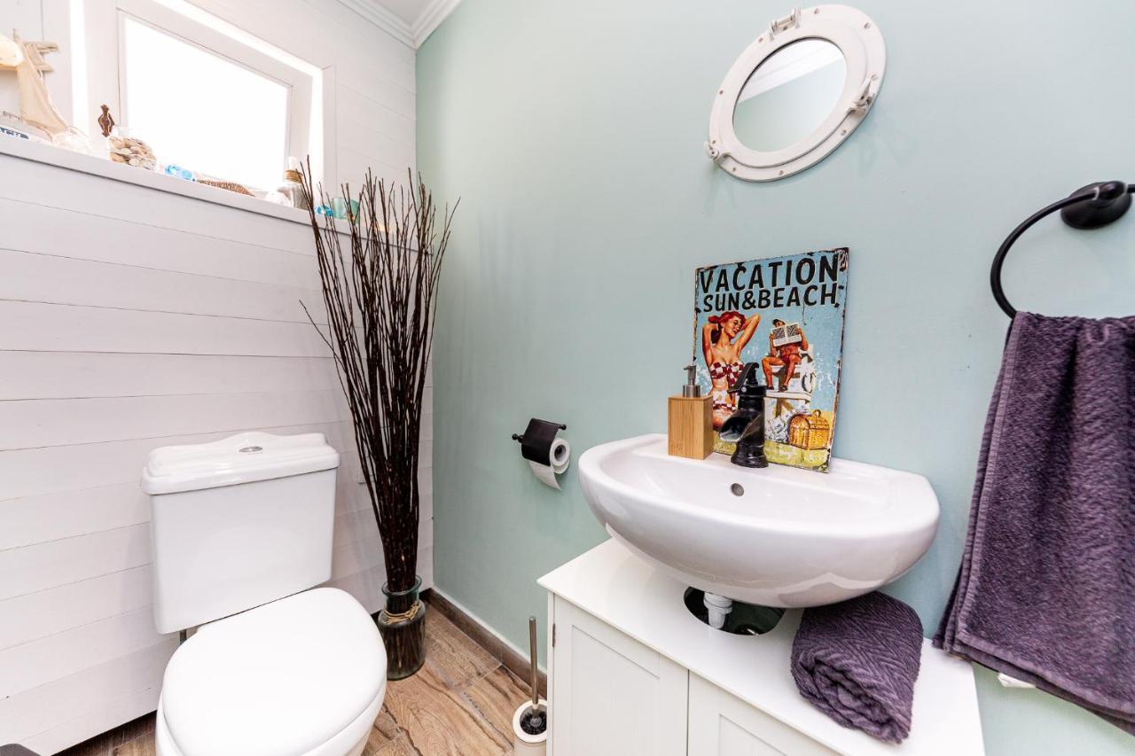 Berrybay Holidayhome Balatonkeresztur Ngoại thất bức ảnh